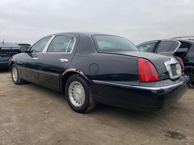 Obraz 2 z 2001 LINCOLN TOWN CAR EXECUTIVE 2001 z VIN 1LNHM81W51Y703455