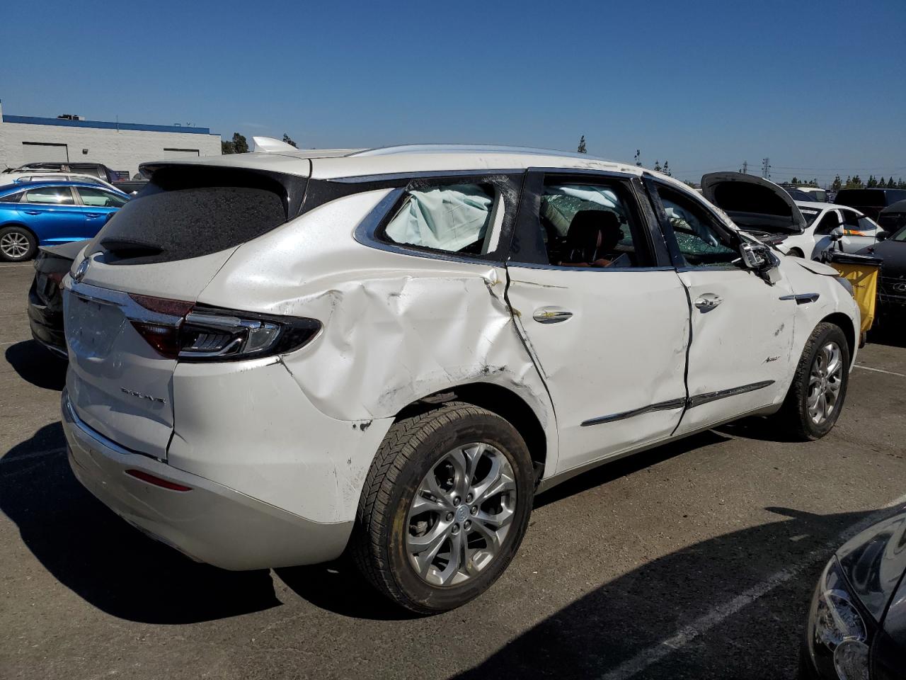 Image 3 of 2019 BUICK ENCLAVE AVENIR 2019 with VIN 5GAERDKW6KJ267078