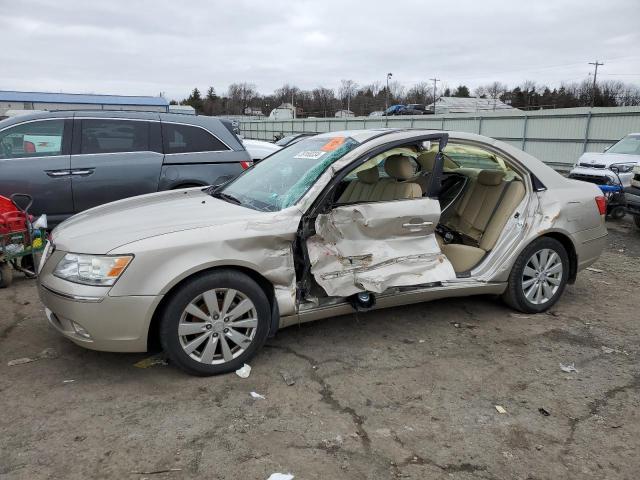 Image 1 of 2009 HYUNDAI SONATA SE 2009 with VIN 5NPEU46C69H572841