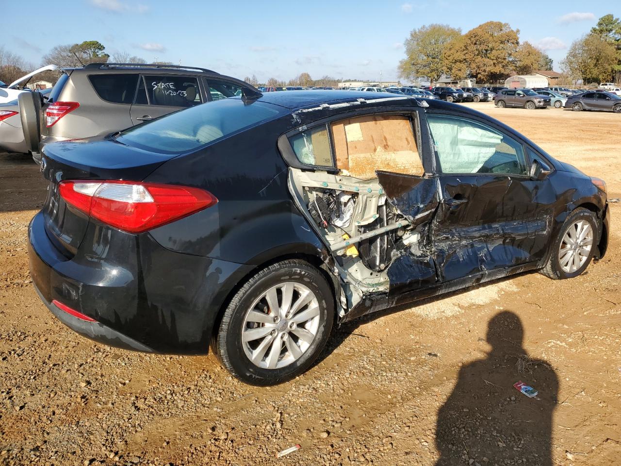 Image 3 of 2014 KIA FORTE LX 2014 with VIN KNAFX4A62E5063155