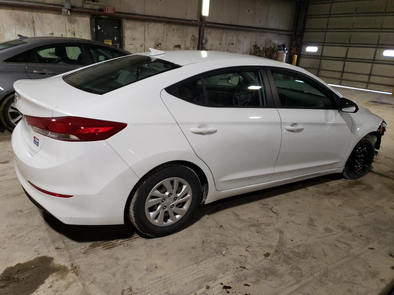 Image 3 of 2017 HYUNDAI ELANTRA SE 2017 with VIN 5NPD74LFXHH201097