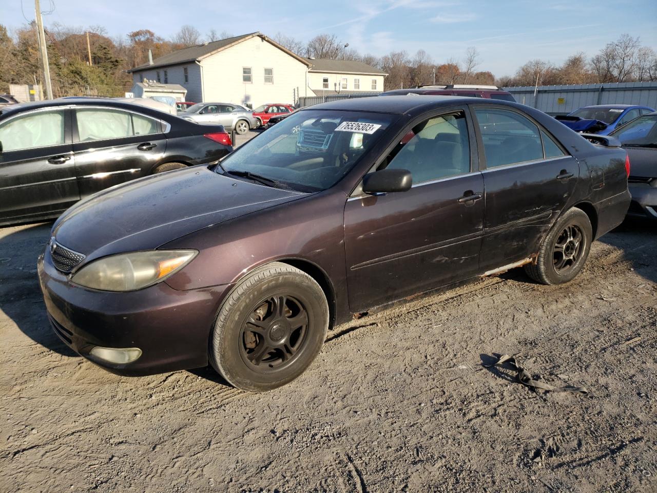 Image 1 of 2002 TOYOTA CAMRY LE 2002 with VIN JTDBE32K920011172