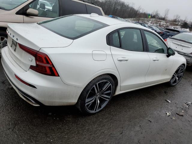 Image 3 of 2021 VOLVO S60 T8 RECHARGE R-DESIGN 2021 with VIN 7JRBR0FZ9MG112623