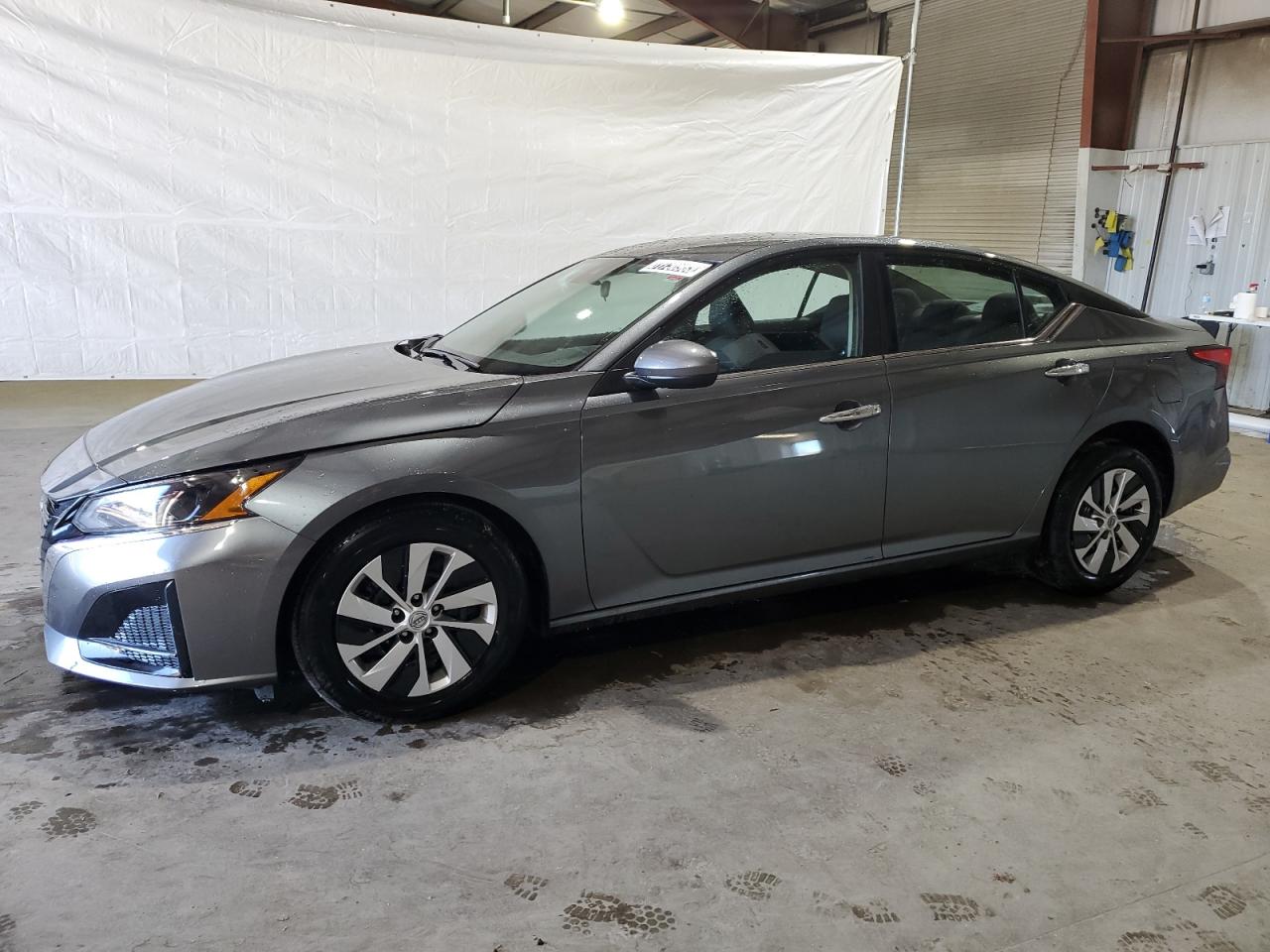 Изображение 1 2023 NISSAN ALTIMA S 2023 с VIN 1N4BL4BV2PN360647
