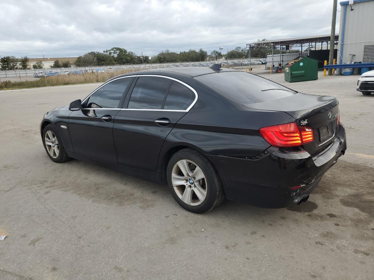 Image 2 of 2012 BMW 528 I 2012 with VIN WBAXG5C55CDX06373