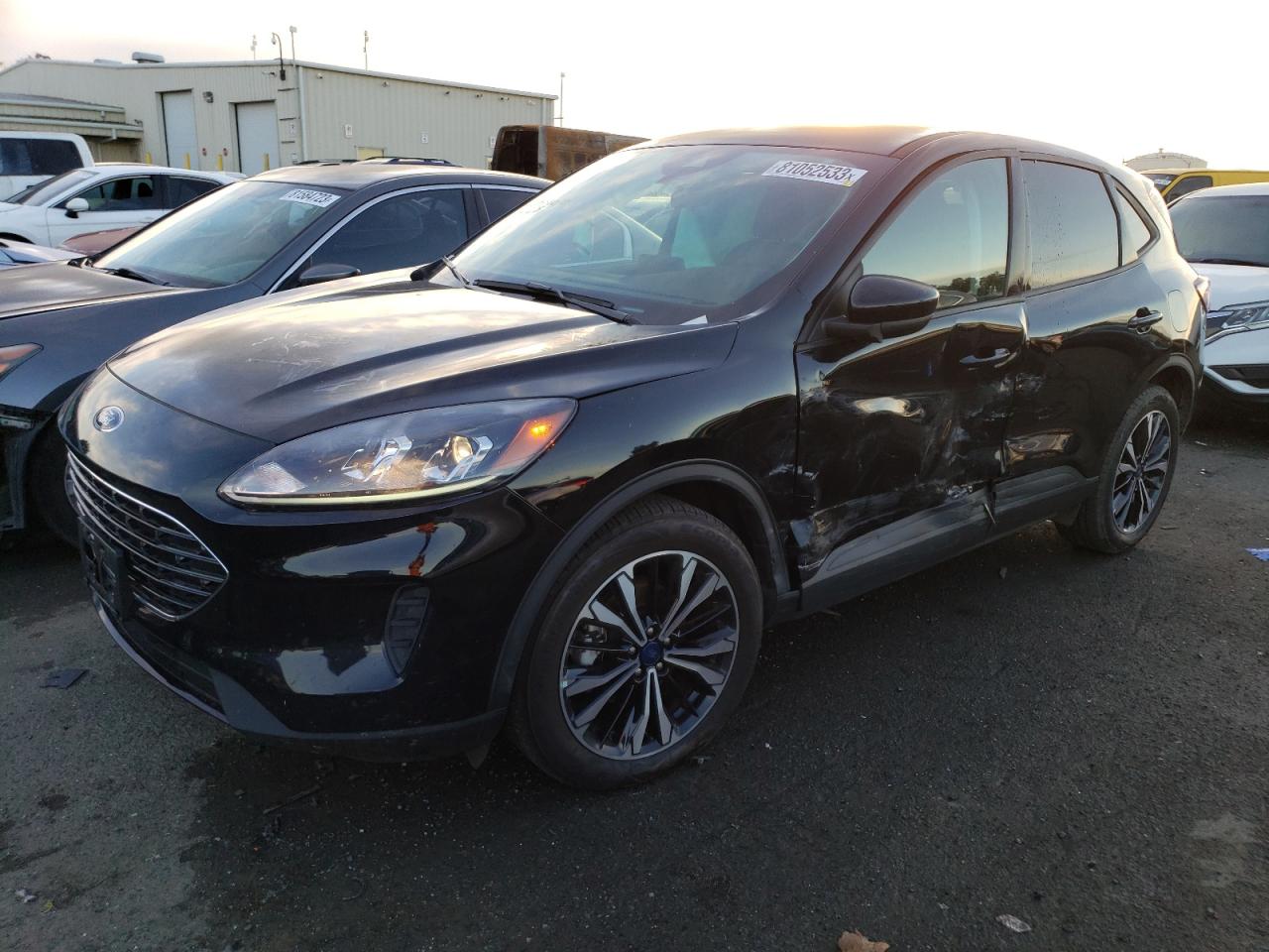 Image 1 of 2022 FORD ESCAPE SE 2022 with VIN 1FMCU0G63NUB03887