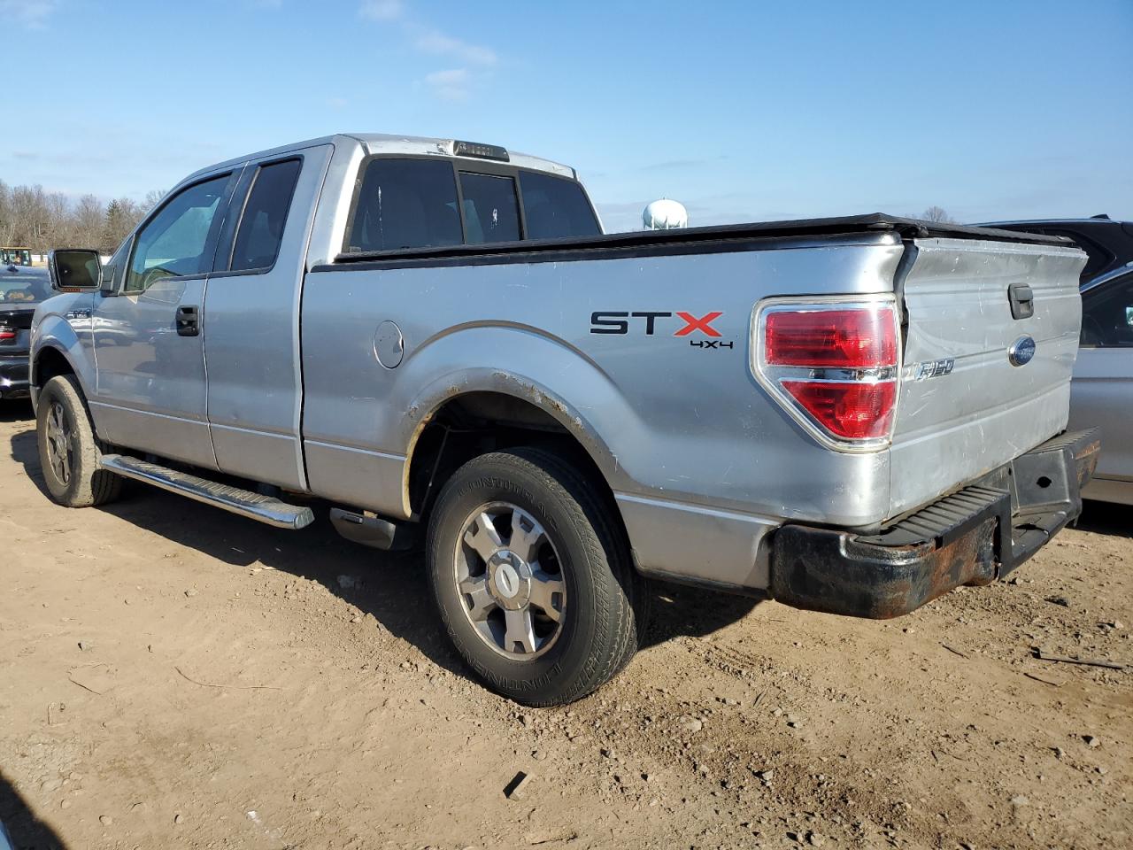 Obraz 2 z 2010 FORD F150 SUPER CAB 2010 z VIN 1FTEX1EW6AFB93564