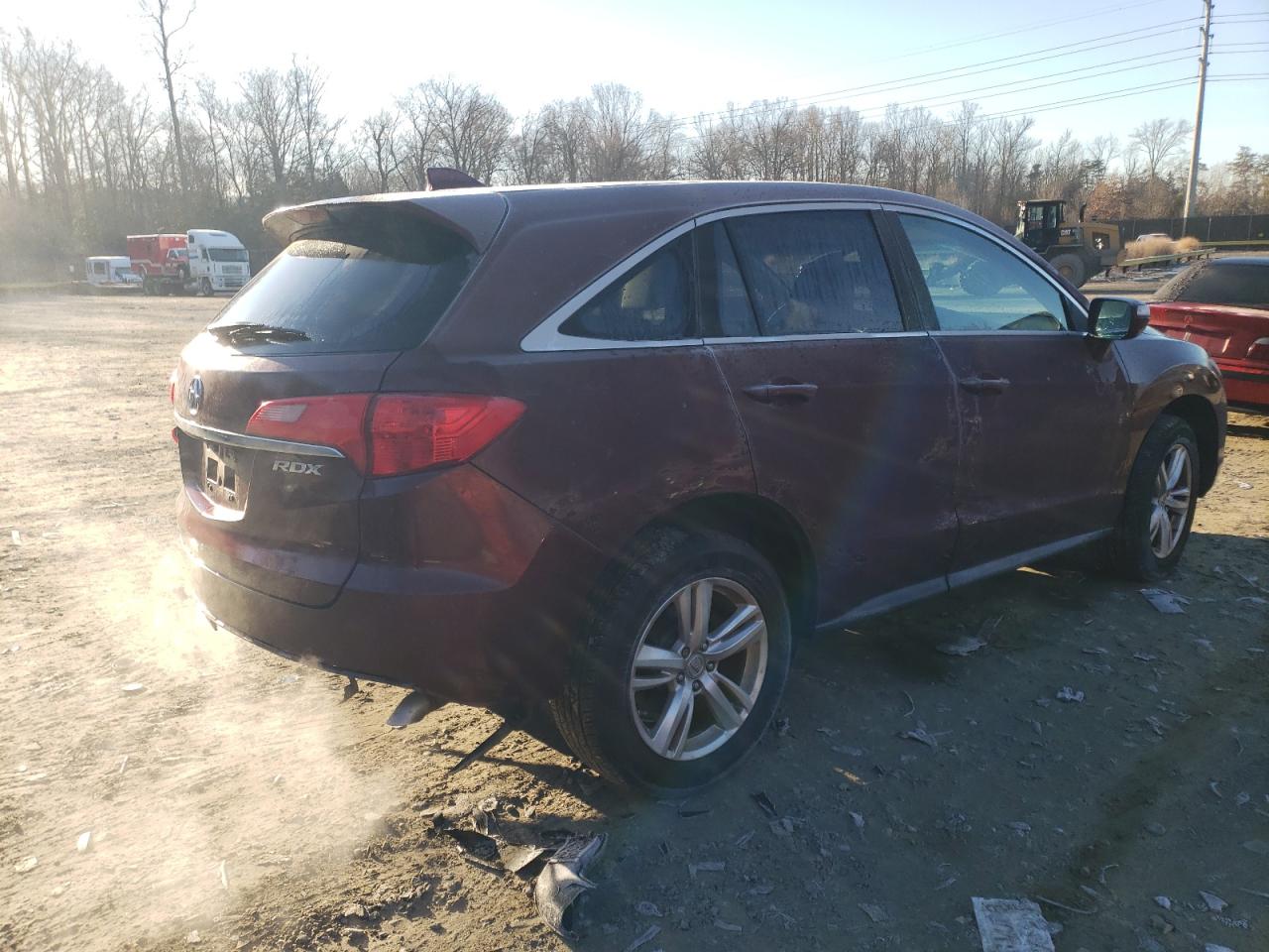 Image 3 of 2015 ACURA RDX TECHNOLOGY 2015 with VIN 5J8TB3H58FL001253