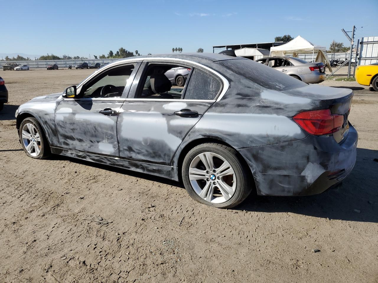 Изображение 2 2017 BMW 330 I 2017 с VIN WBA8B9G37HNU54761