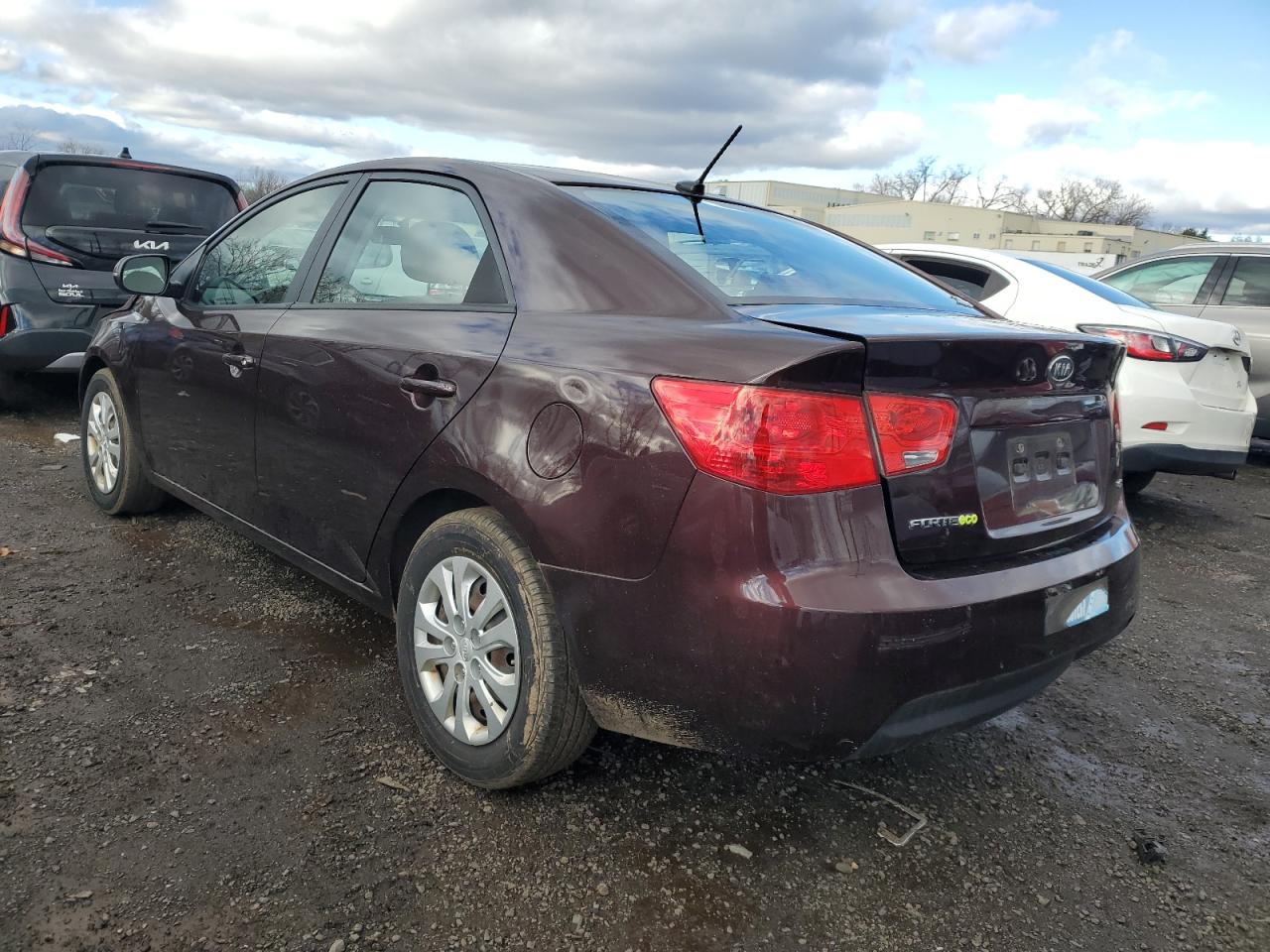 Изображение 2 2011 KIA FORTE EX 2011 с VIN KNAFU4A21B5417684