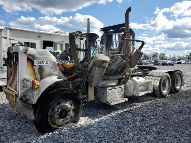 Obraz 2 z 2003 PETERBILT 379  2003 z VIN 2XP5DB9X13M595727