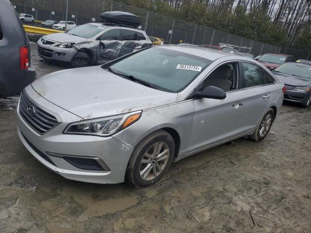 Obraz 1 z 2016 HYUNDAI SONATA SE 2016 z VIN 5NPE24AF0GH387754