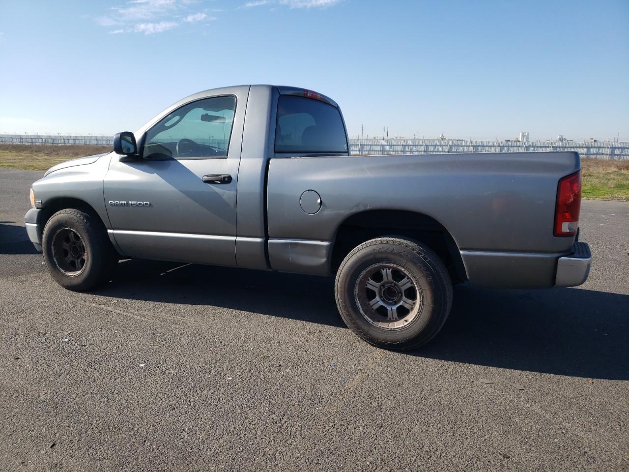 Изображение 2 2005 DODGE RAM 1500 ST 2005 с VIN 1D7HA16D35J537808