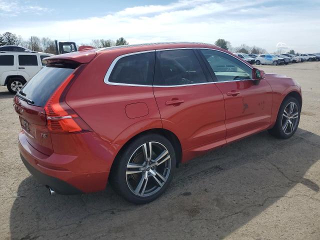 Image 3 of 2018 VOLVO XC60 T5 2018 with VIN LYV102RK6JB086634