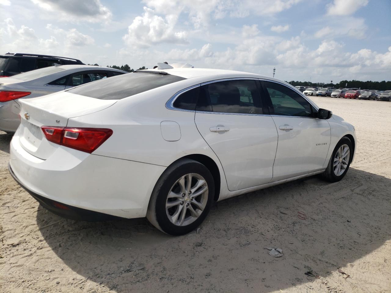 Image 3 of 2018 CHEVROLET MALIBU LT 2018 with VIN 1G1ZD5ST0JF145840