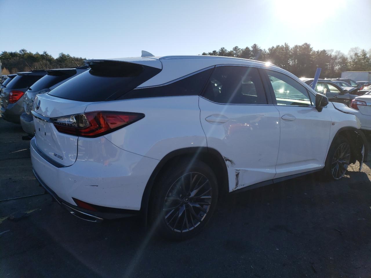Изображение 3 2022 LEXUS RX 350 F-SPORT 2022 с VIN 2T2SZMDA0NC344770