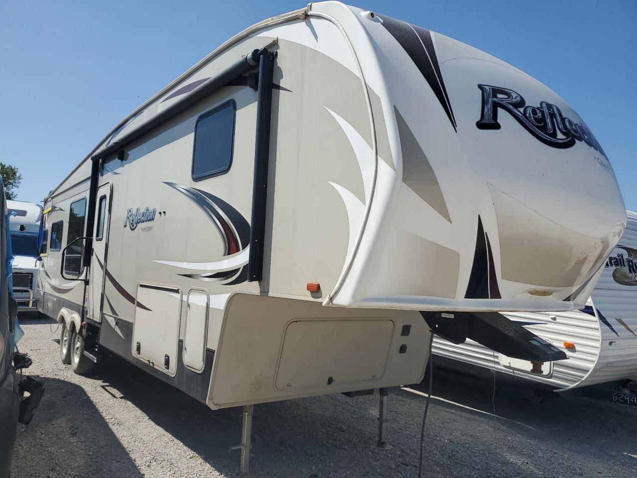 2016 REFL TRAVELTRAI 2016 image