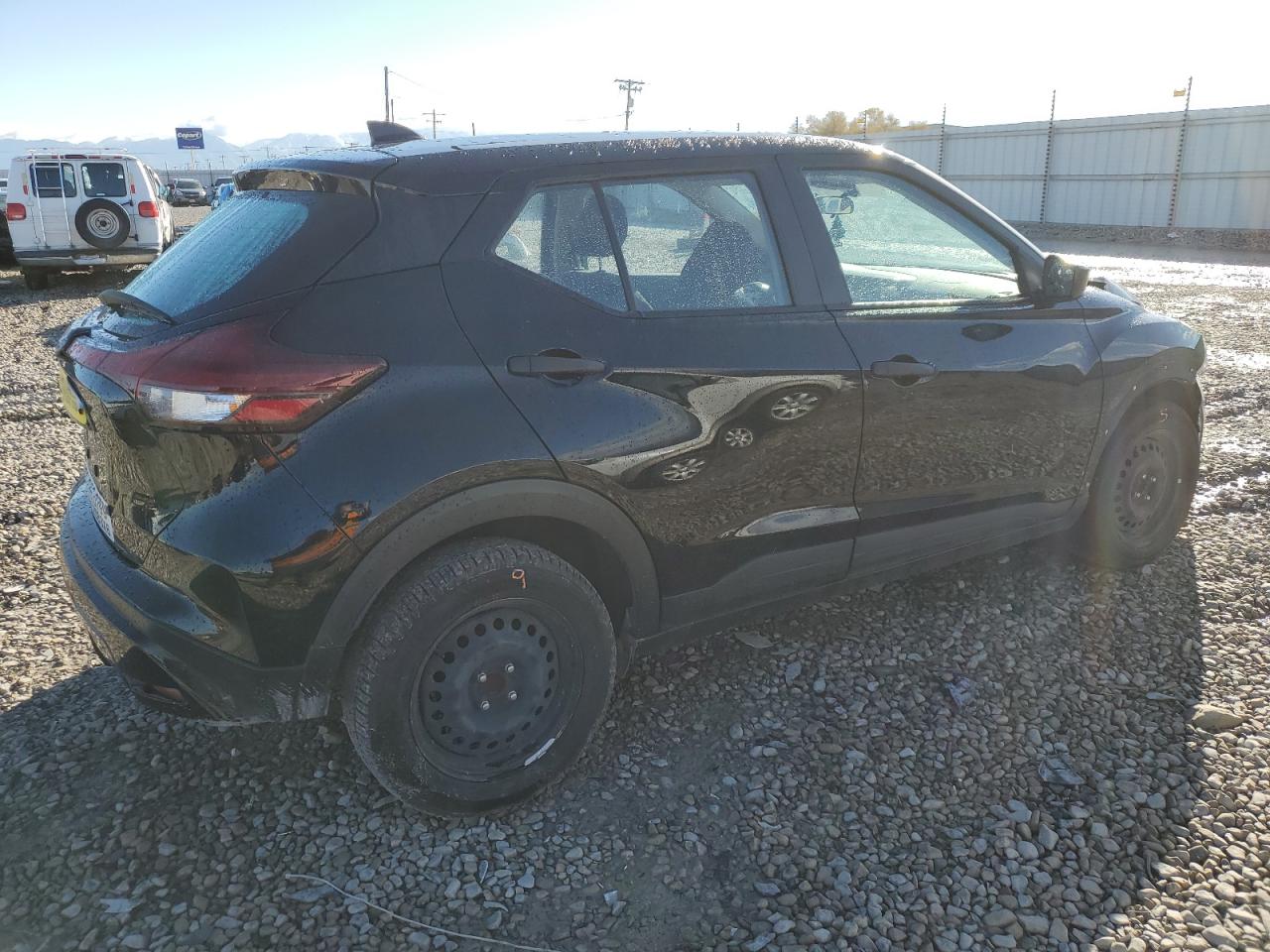 Изображение 3 2022 NISSAN KICKS S 2022 с VIN 3N1CP5BV5NL488695