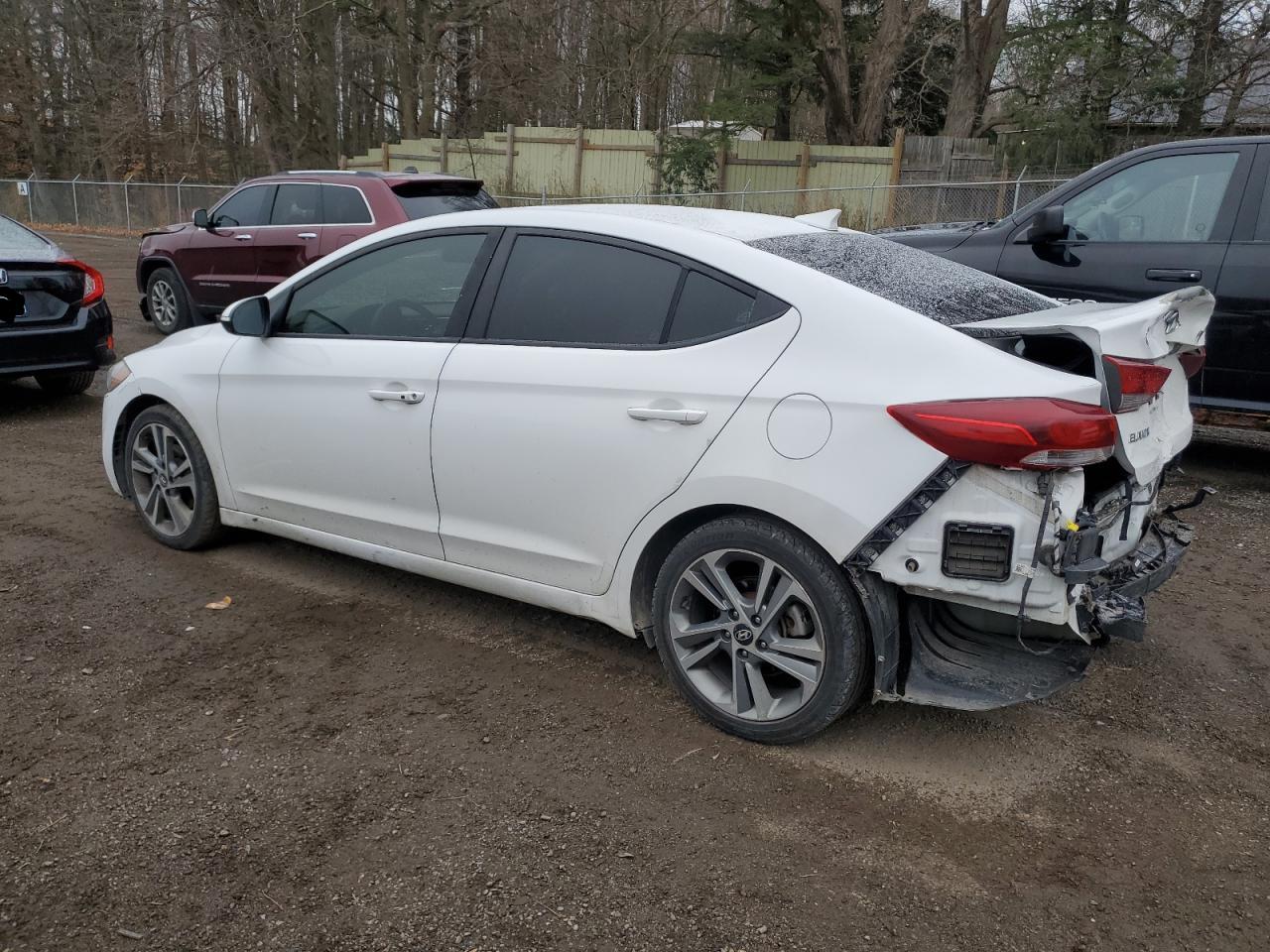 Изображение 2 Hyundai Elantra Se 2017 с VIN KMHD84LF3HU146474