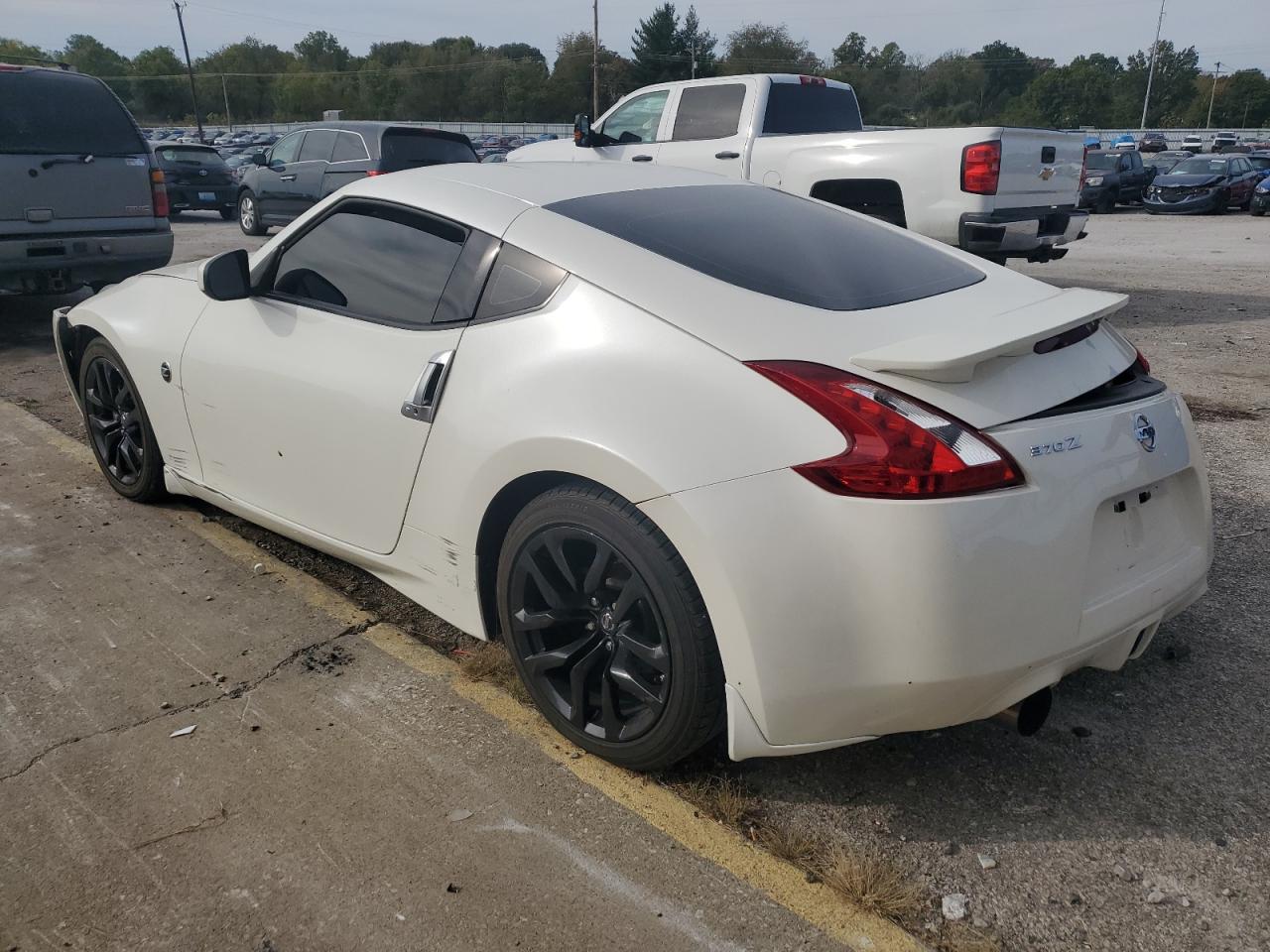 Image 2 of 2017 NISSAN 370Z BASE 2017 with VIN JN1AZ4EH2HM953008