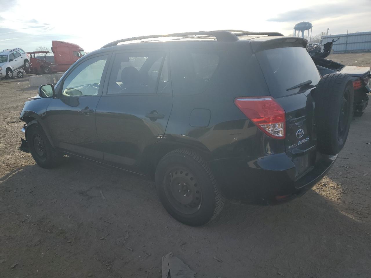 Obraz 2 z 2007 TOYOTA RAV4  2007 z VIN JTMBD33V276043235