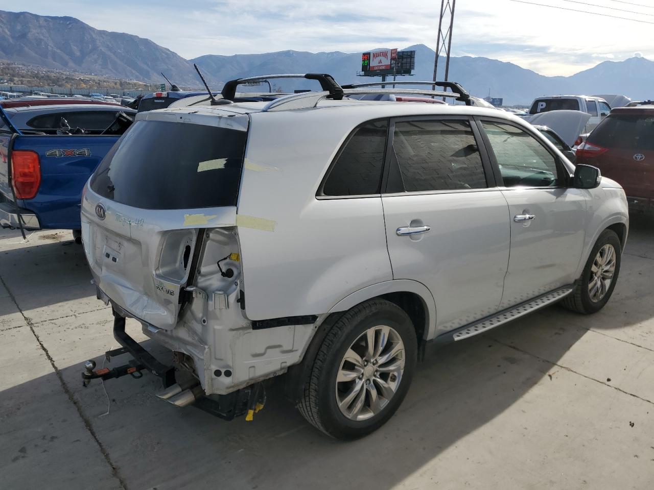 Изображение 3 2012 KIA SORENTO SX 2012 с VIN 5XYKW4A28CG298021