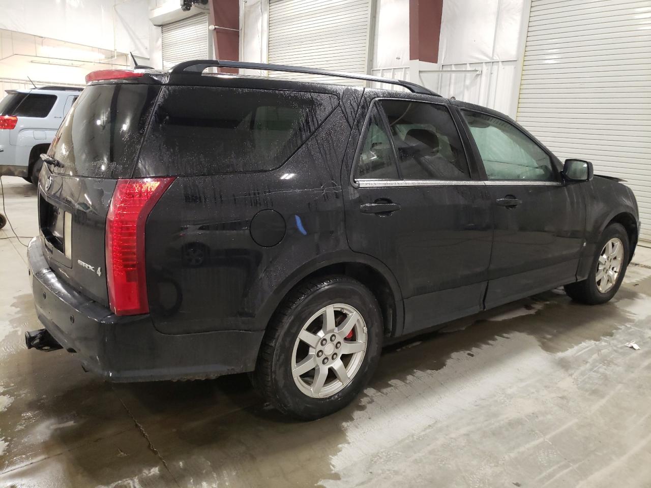 Image 3 of 2006 CADILLAC SRX  2006 with VIN 1GYEE637460127517
