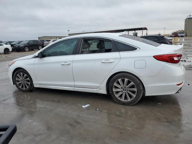 Obraz 2 z 2015 HYUNDAI SONATA SPORT 2015 z VIN 5NPE34AF4FH213231