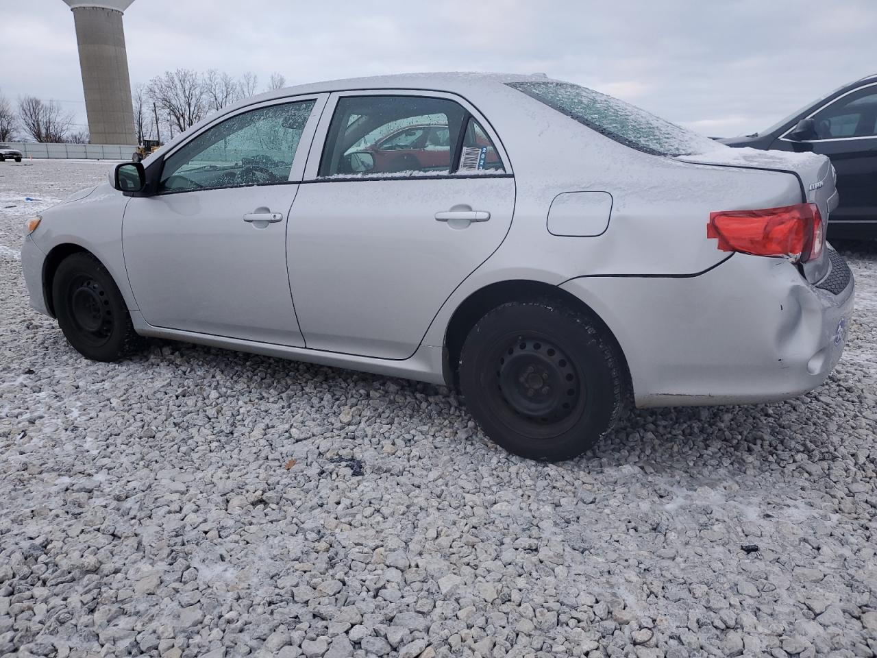 Obraz 2 z 2010 TOYOTA COROLLA BASE 2010 z VIN 2T1BU4EE4AC268968