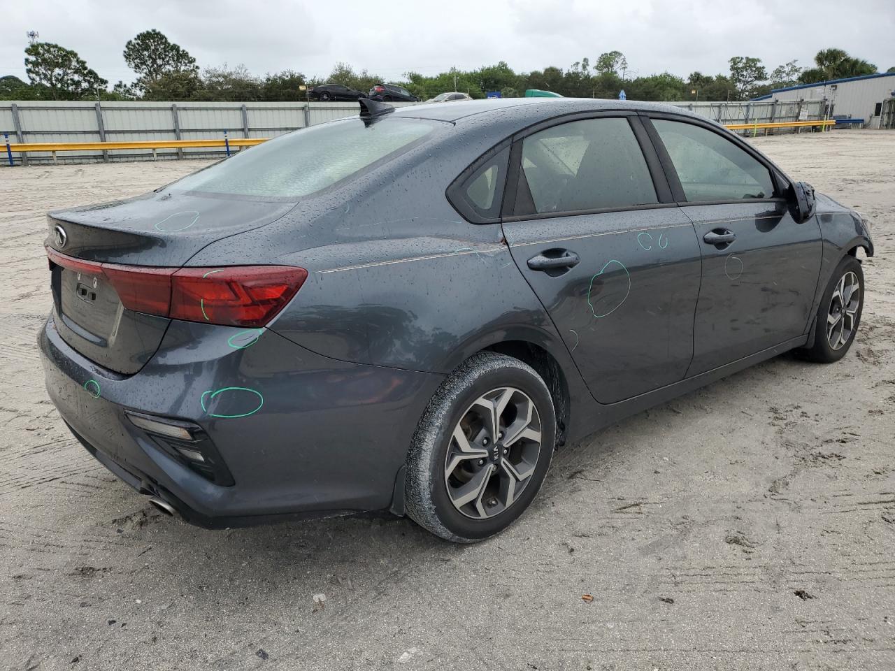 Obraz 3 z 2020 KIA FORTE FE 2020 z VIN 3KPF24AD6LE148453