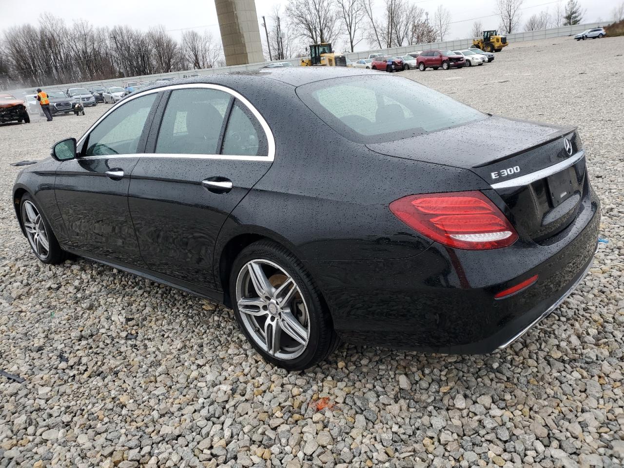 Изображение 2 2017 MERCEDES-BENZ E 300 4MATIC 2017 с VIN WDDZF4KB4HA065859
