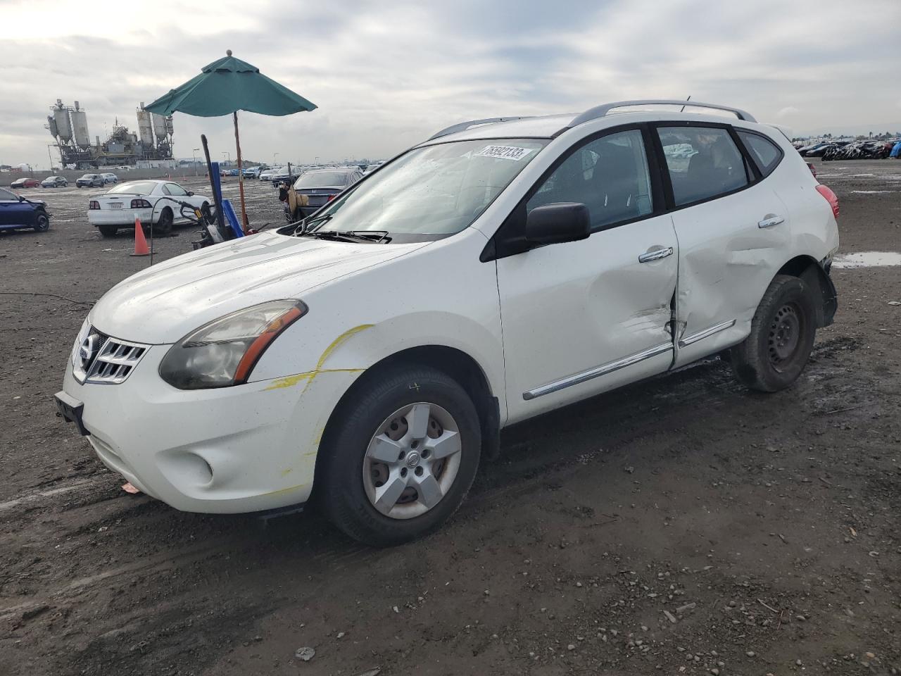 Obraz 1 z 2015 NISSAN ROGUE SELECT S 2015 z VIN JN8AS5MT4FW161574
