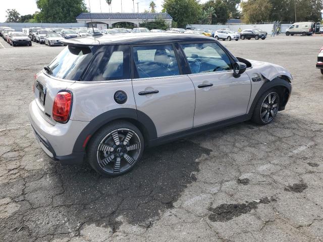 Image 3 of 2022 MINI COOPER S 2022 with VIN WMW53DK07N2P61733