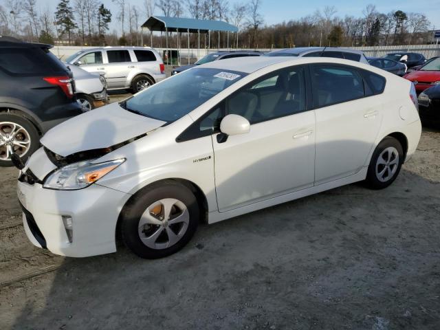 Image 1 of 2015 TOYOTA PRIUS  2015 with VIN JTDKN3DU8F2001337
