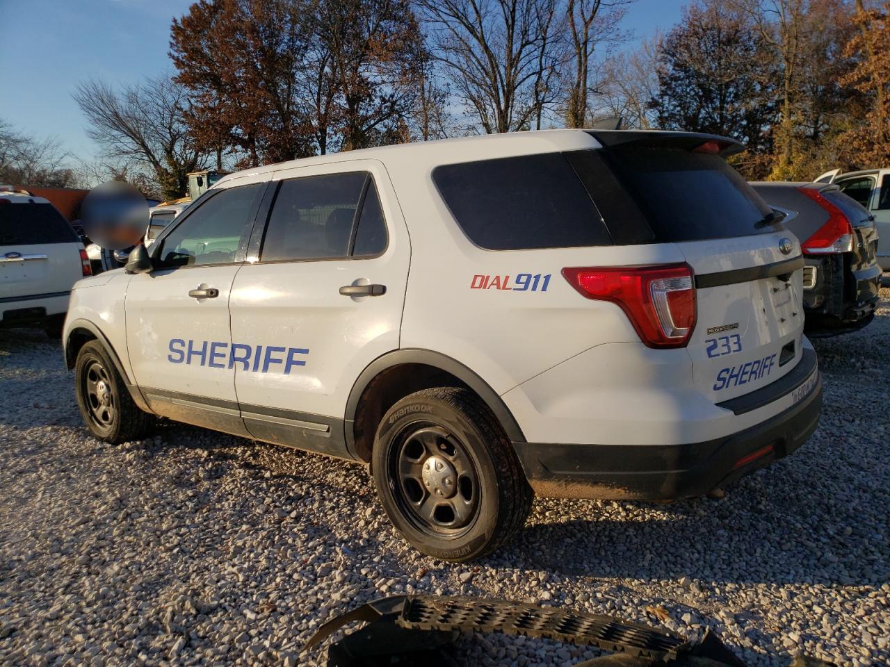 Obraz 2 z 2018 FORD EXPLORER POLICE INTERCEPTOR 2018 z VIN 1FM5K8AR9JGA46040
