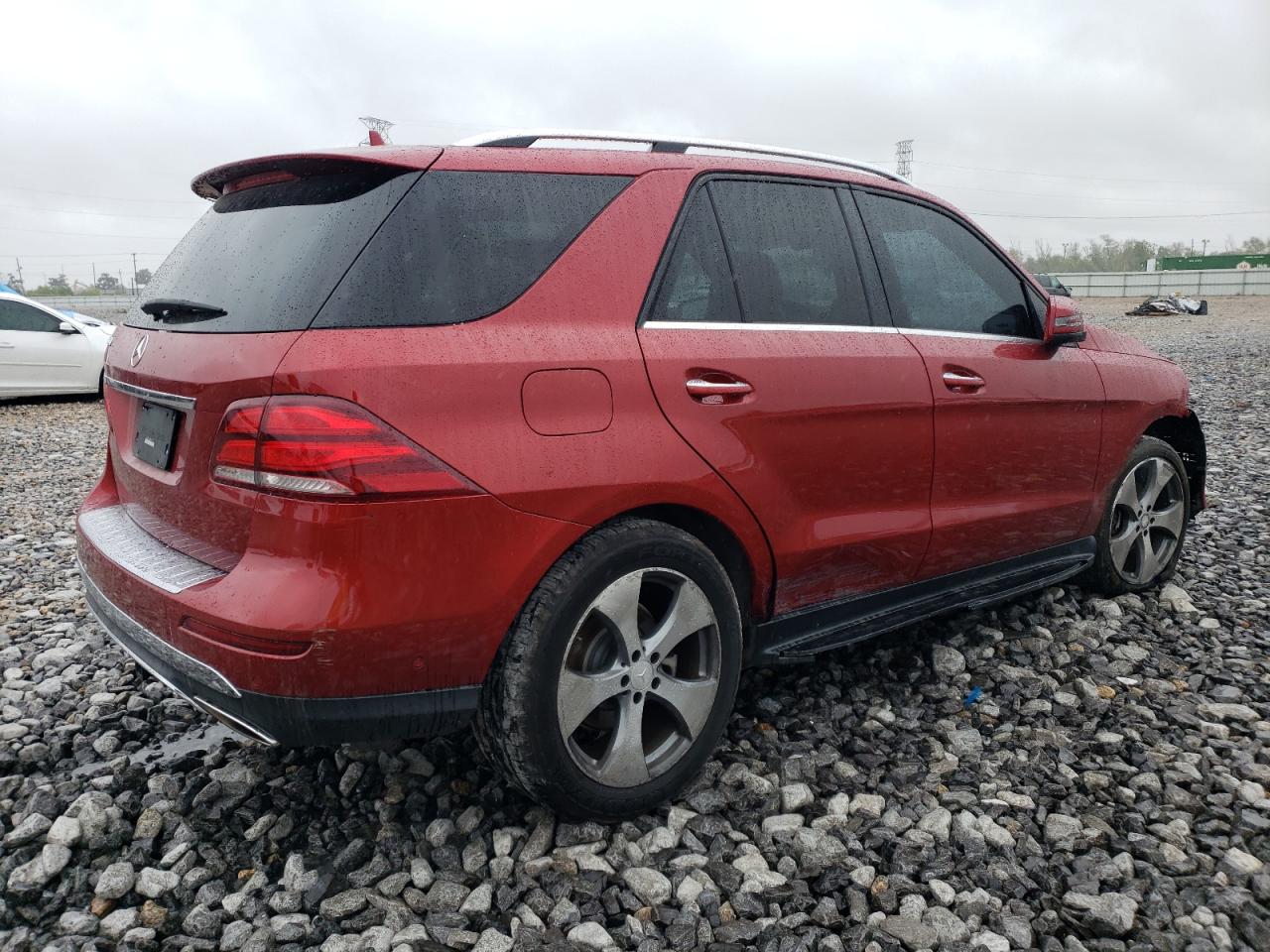 Image 3 of 2016 MERCEDES-BENZ GLE 350 2016 with VIN 4JGDA5JB1GA792168