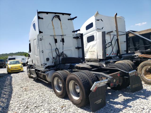 Image 3 of 2014 FREIGHTLINER CASCADIA 125  2014 with VIN 3AKJGLBG0ESFJ1208