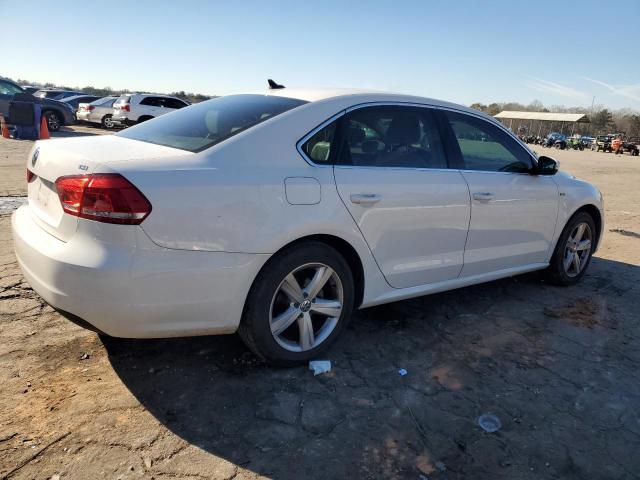 Image 3 of 2015 VOLKSWAGEN PASSAT S 2015 with VIN 1VWAT7A30FC095628