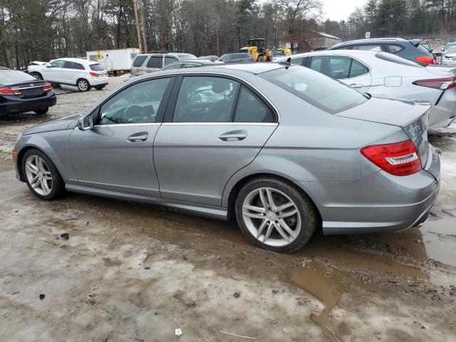 Obraz 2 z 2013 MERCEDES-BENZ C 300 4MATIC 2013 z VIN WDDGF8AB7DA821808