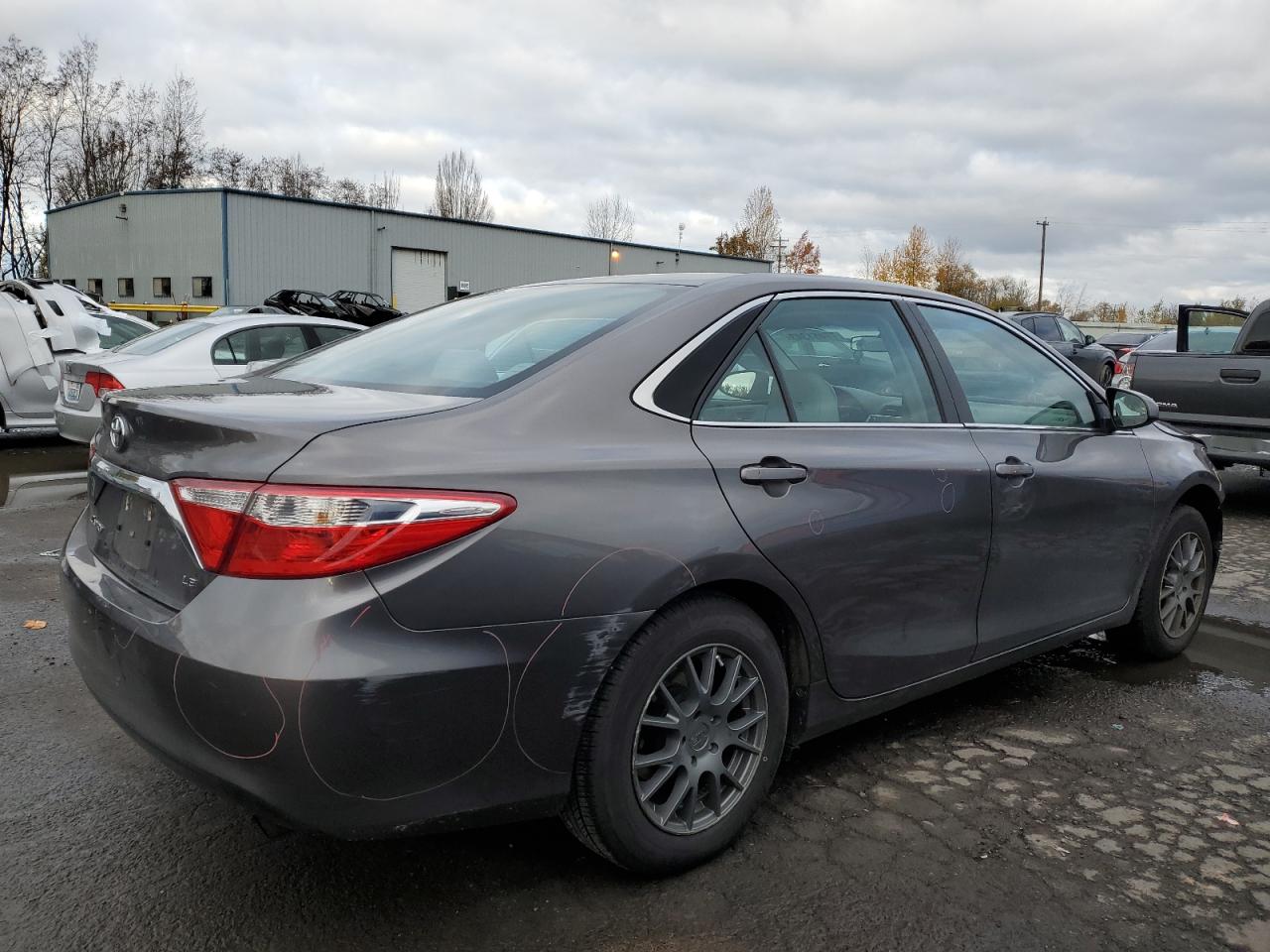 Image 3 of 2017 TOYOTA CAMRY LE 2017 with VIN 4T1BF1FK8HU718045