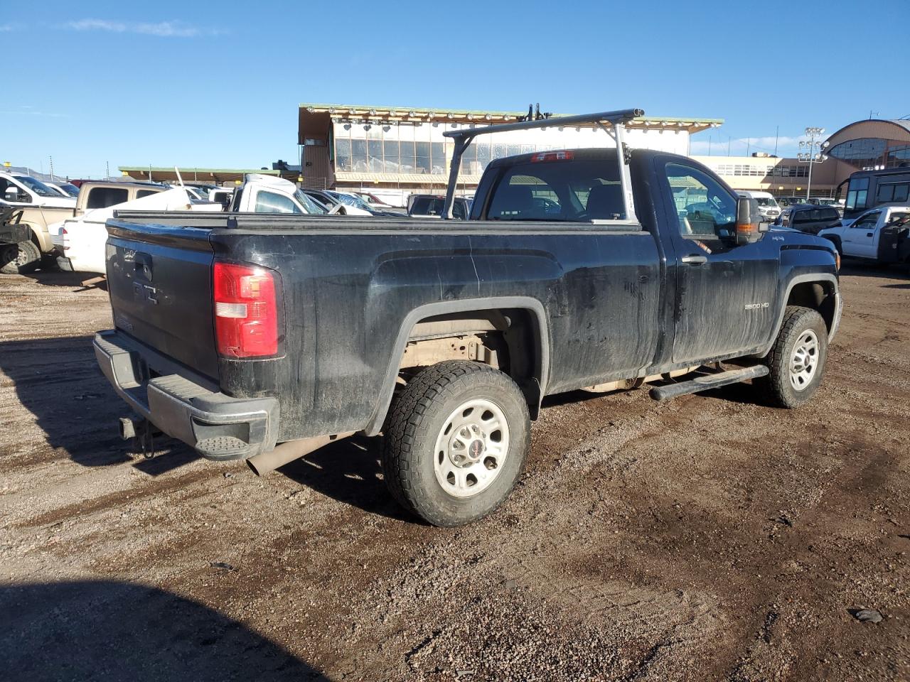 Image 3 of 2017 GMC SIERRA K3500 2017 with VIN 1GT32VCGXHZ402516