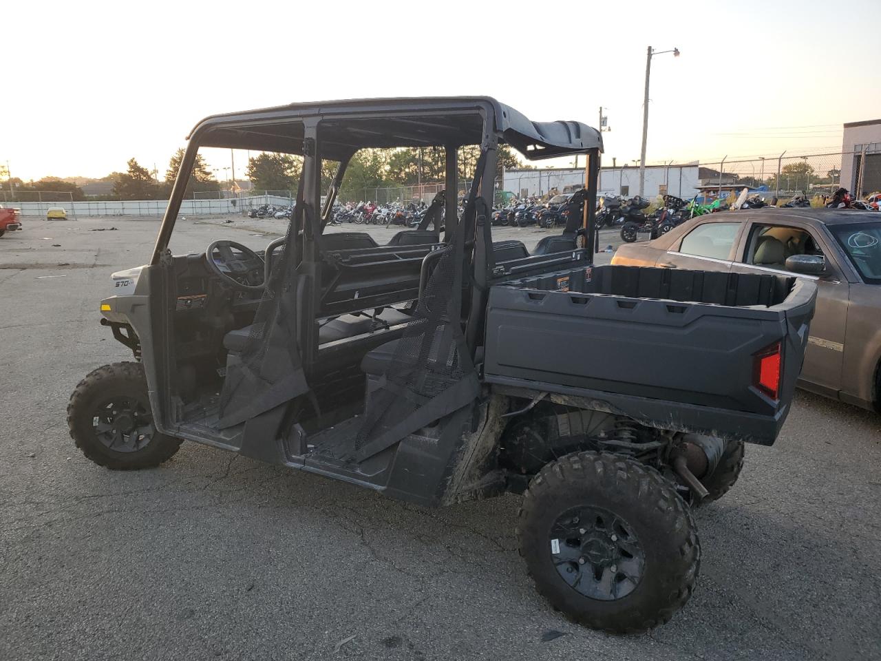 Image 3 of 2023 POLARIS RANGER CREW SP 570 PREMIUM 2023 with VIN 3NSM4E576PE329147