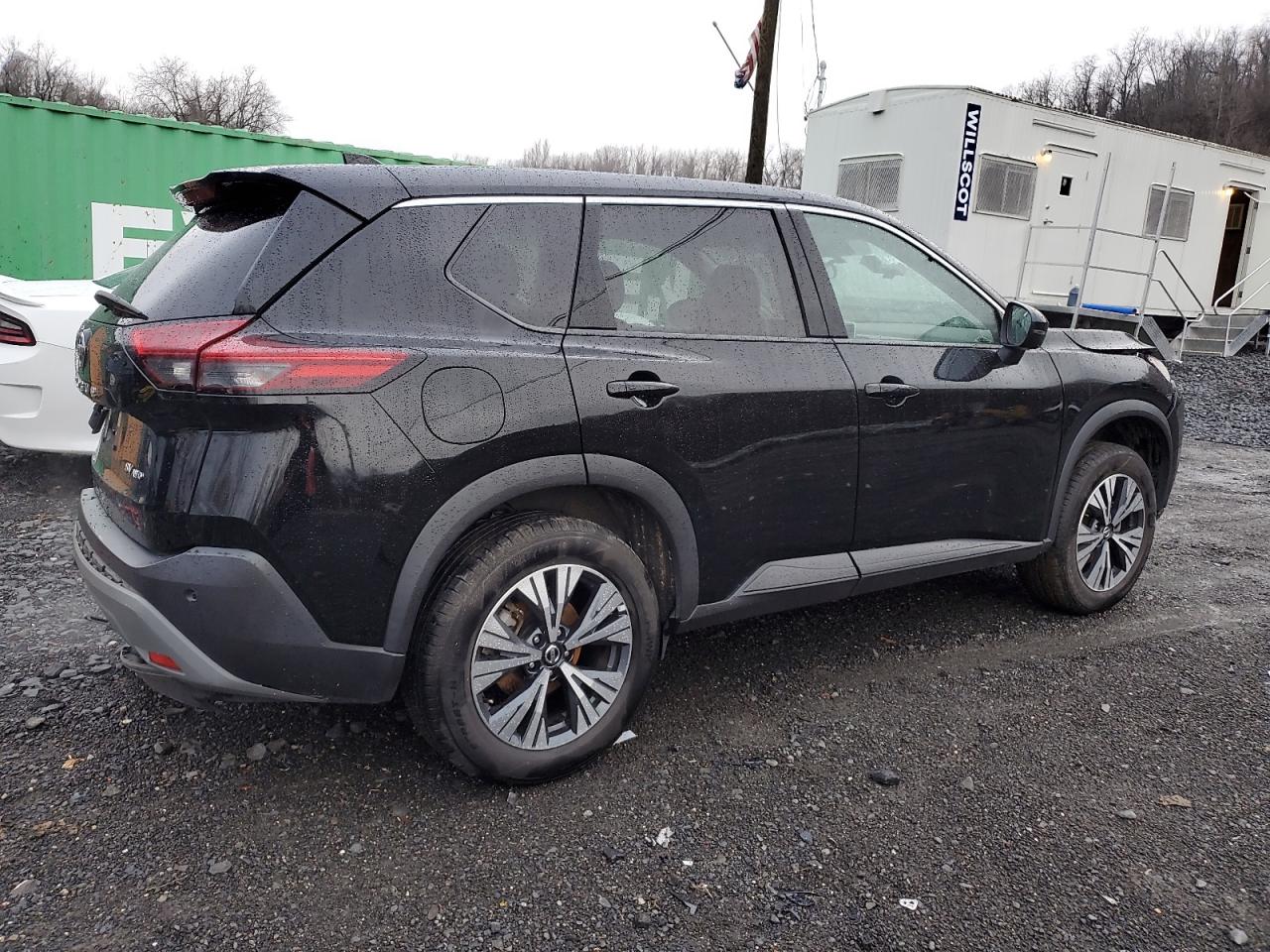 Obraz 3 z 2021 NISSAN ROGUE SV 2021 z VIN 5N1AT3BB7MC765895