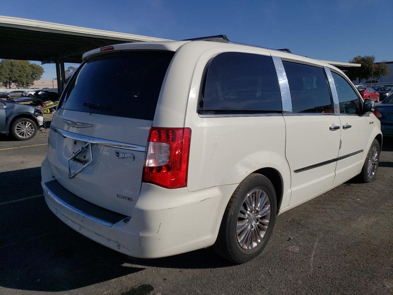 Изображение 3 2011 CHRYSLER TOWN & COUNTRY LIMITED 2011 с VIN 2A4RR6DG9BR780526