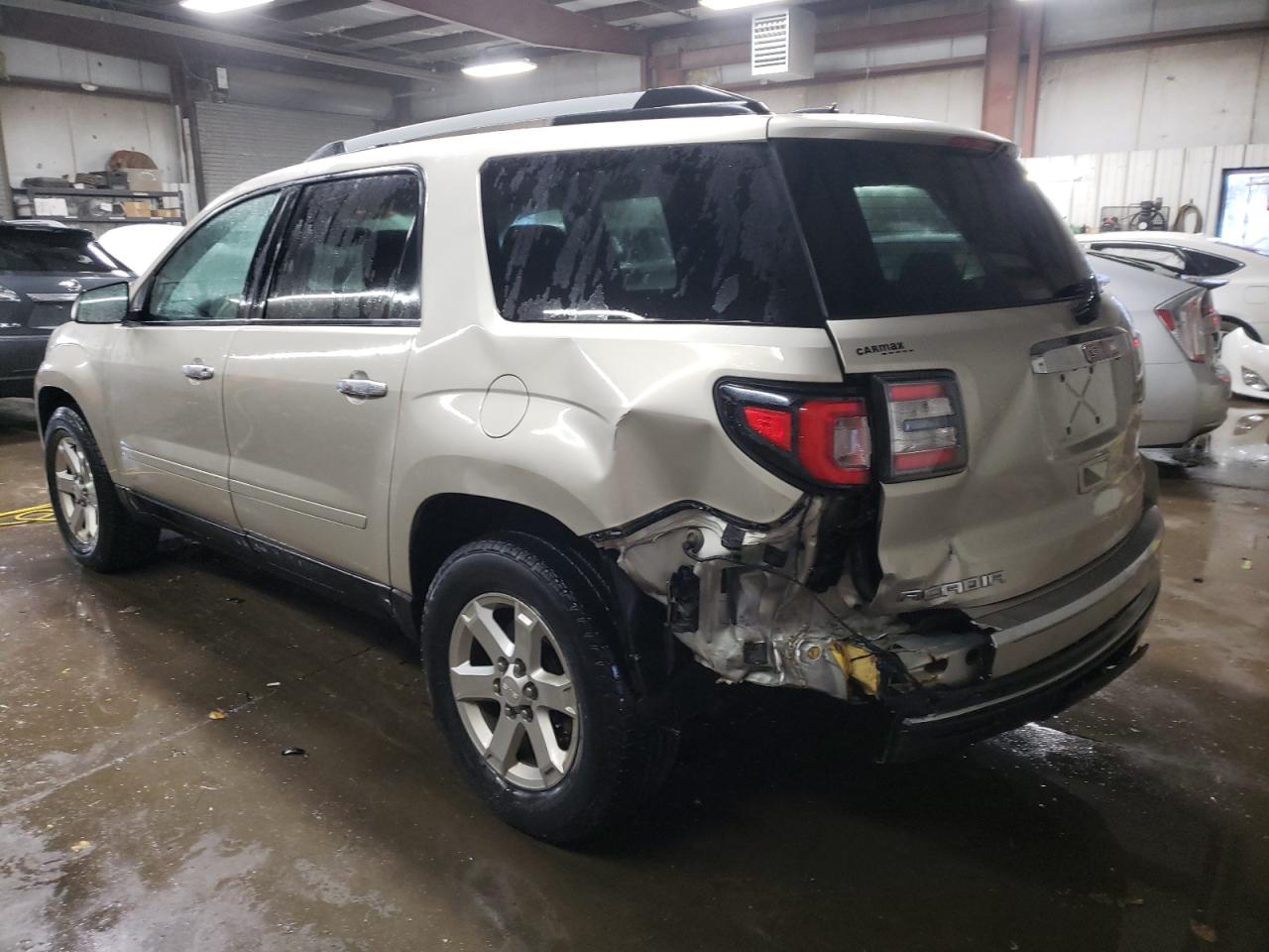 Изображение 2 2016 GMC ACADIA SLE 2016 с VIN 1GKKRNED9GJ130889