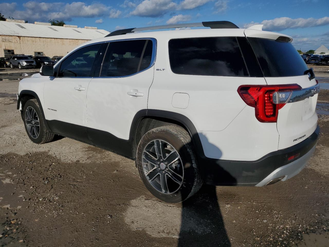 Image 2 of 2023 GMC ACADIA SLT 2023 with VIN 1GKKNMLS9PZ148494