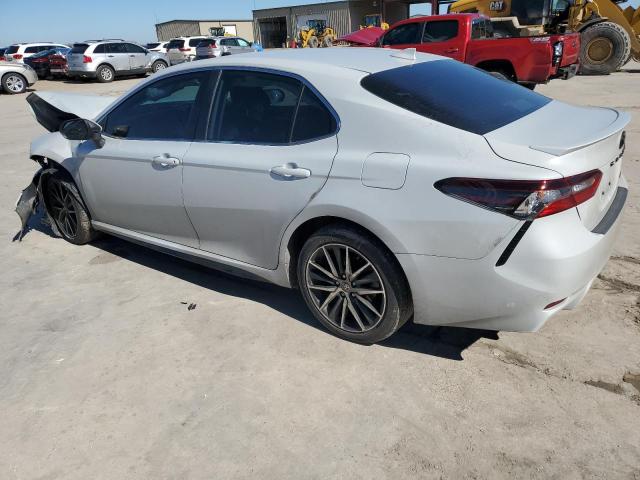 Image 2 of 2022 TOYOTA CAMRY SE 2022 with VIN 4T1G11AK6NU058997