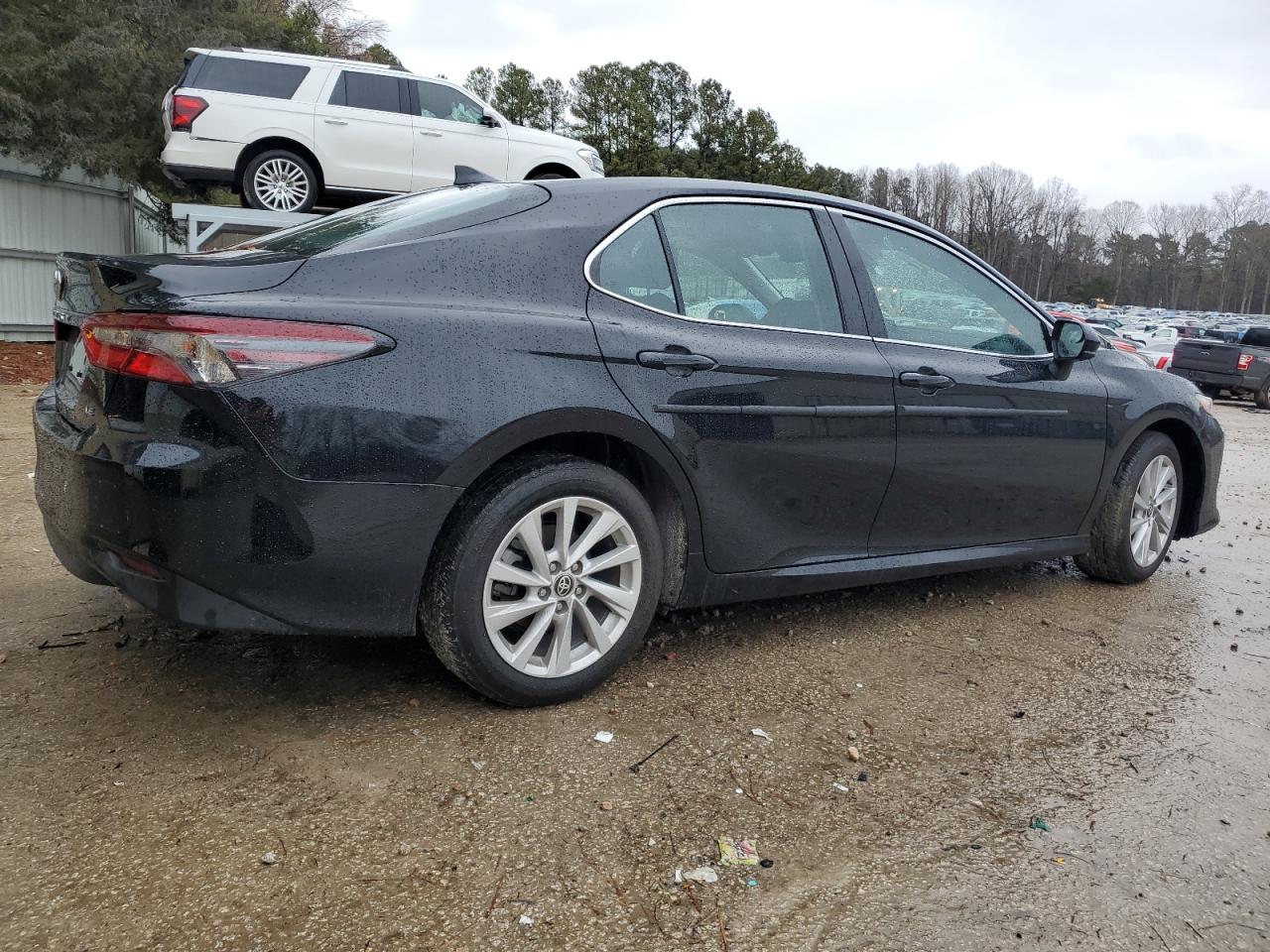 Изображение 3 2023 TOYOTA CAMRY LE 2023 с VIN 4T1C11AK2PU105637