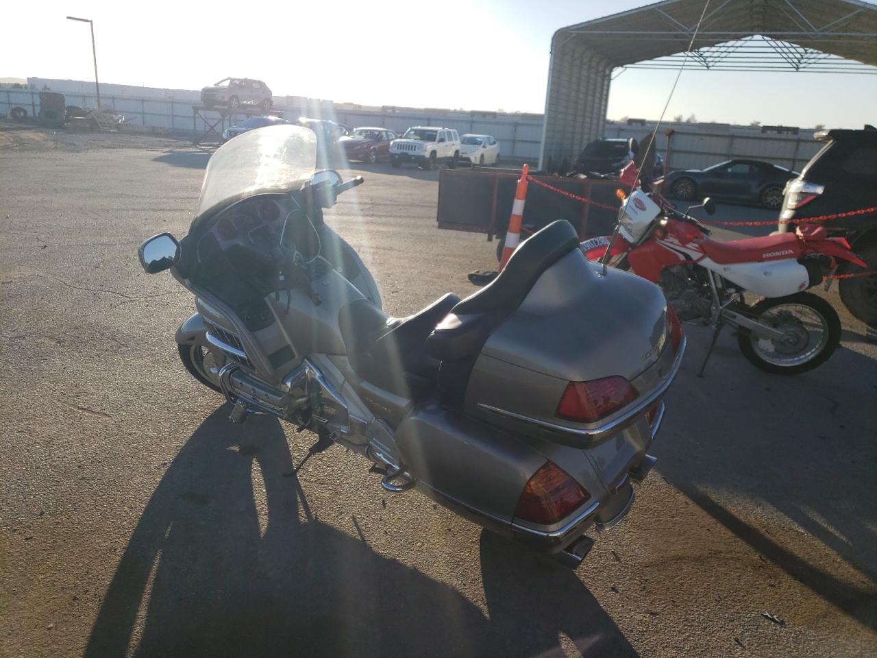 Obraz 3 z 2002 HONDA GL1800 A 2002 z VIN 1HFSC47422A100491