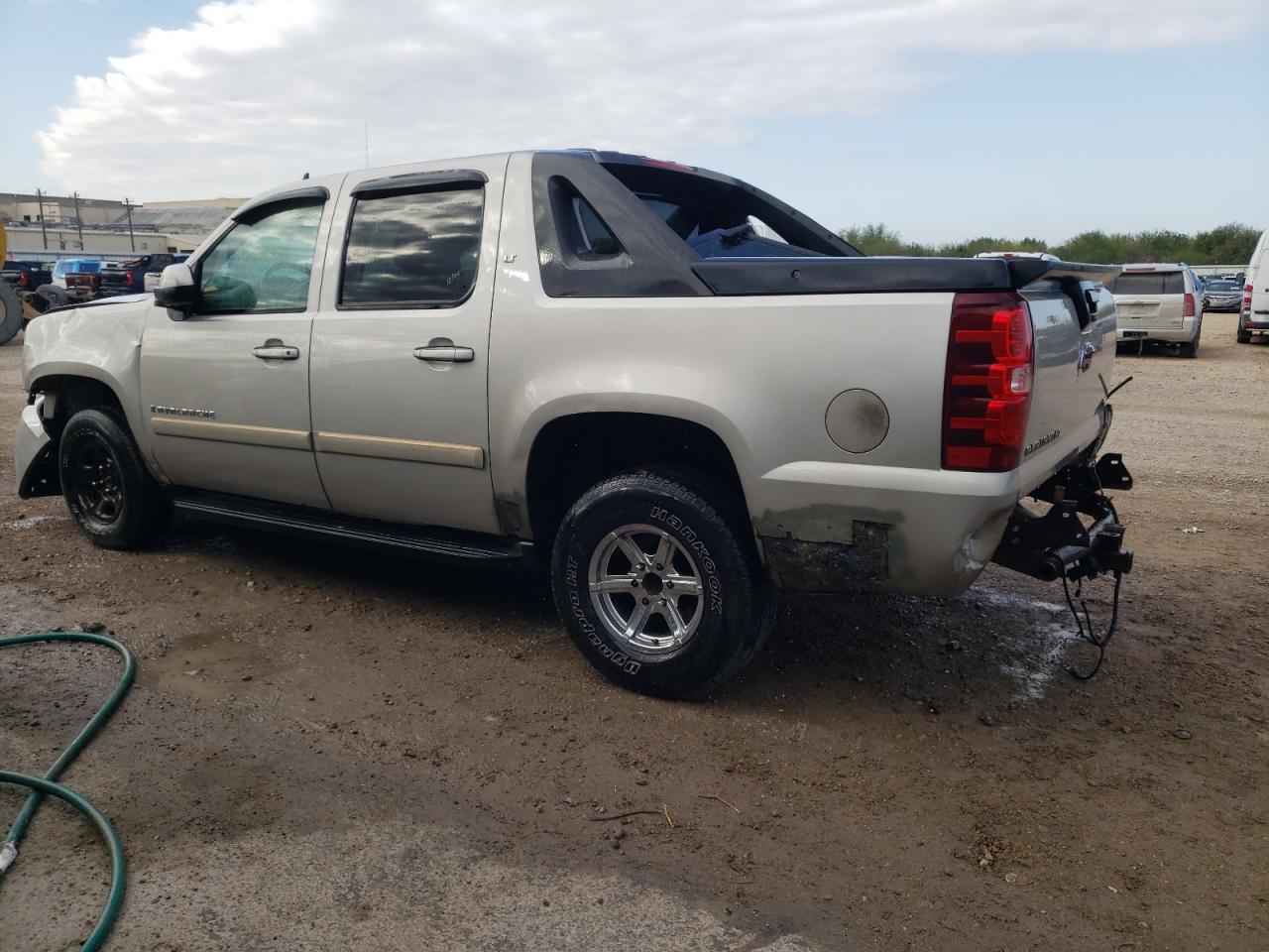 Obraz 2 z 2007 CHEVROLET AVALANCHE K1500 2007 z VIN 3GNFK12377G257123